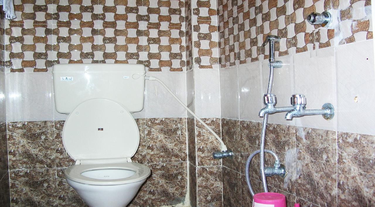 Sbs Residency Tirupati Hotel Renigunta Стая снимка