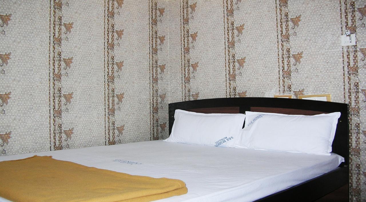 Sbs Residency Tirupati Hotel Renigunta Стая снимка